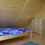 Ow Bursztynek Orman Evi Rusinowo (Slawno)